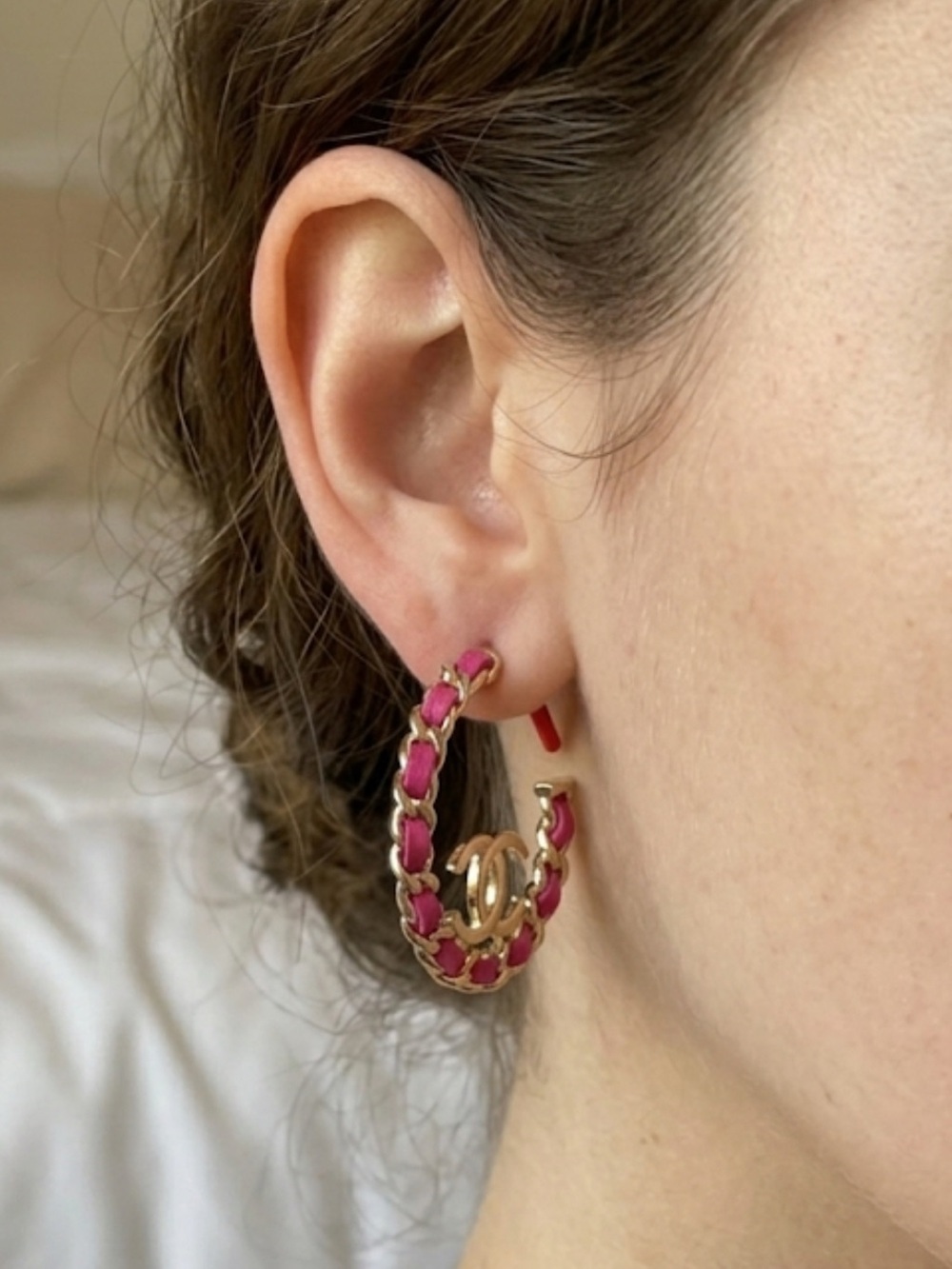 Fashion Jewelry Gold Hoop Earrings with Pink Weave